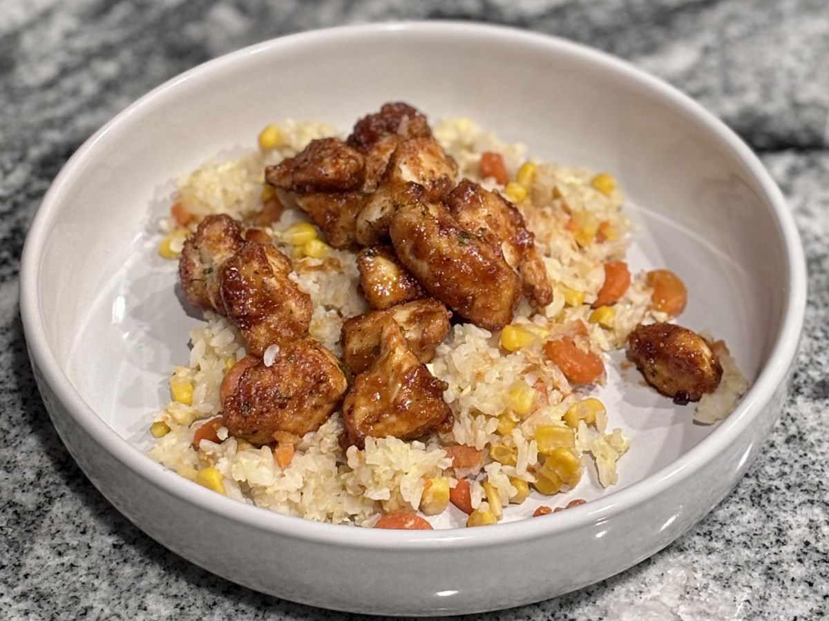 General Tso Chicken and Fried&nbsp;Rice